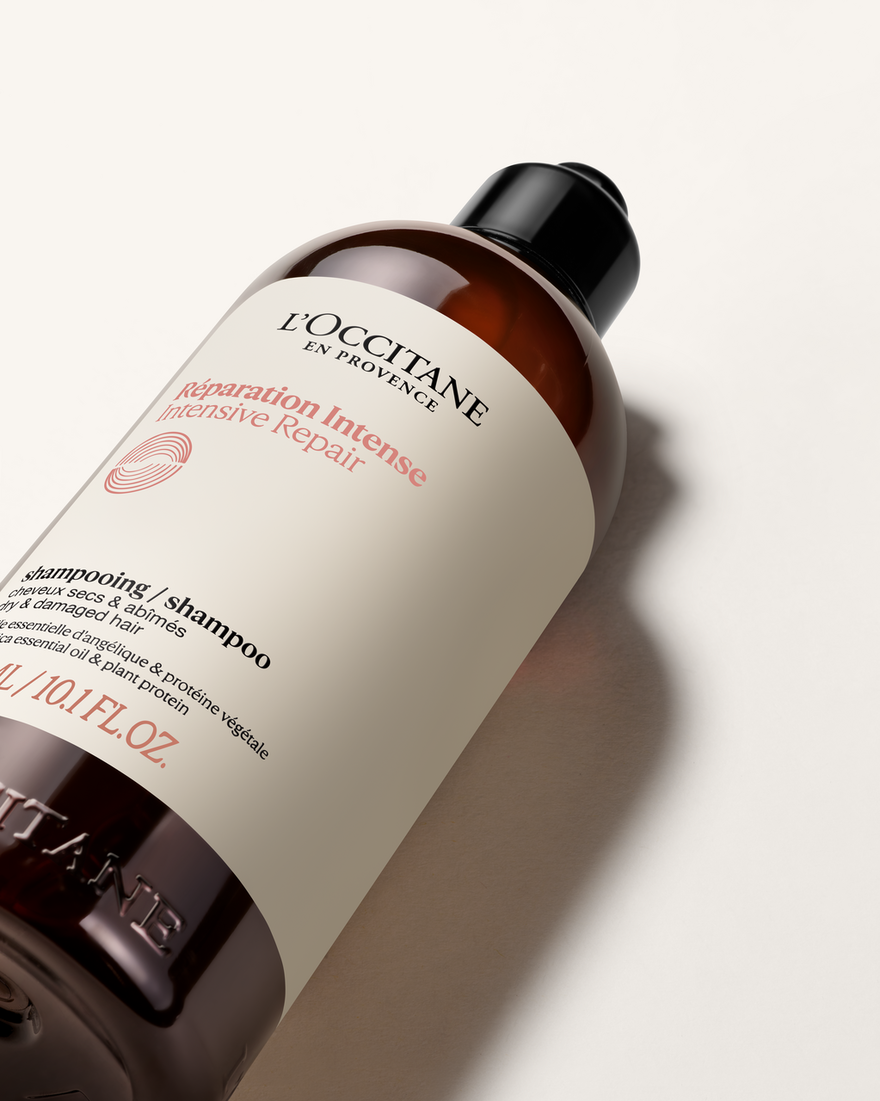 Bildanzeige 2/6 des Produkts Aromachologie Intensiv-Repair Shampoo, , RECT