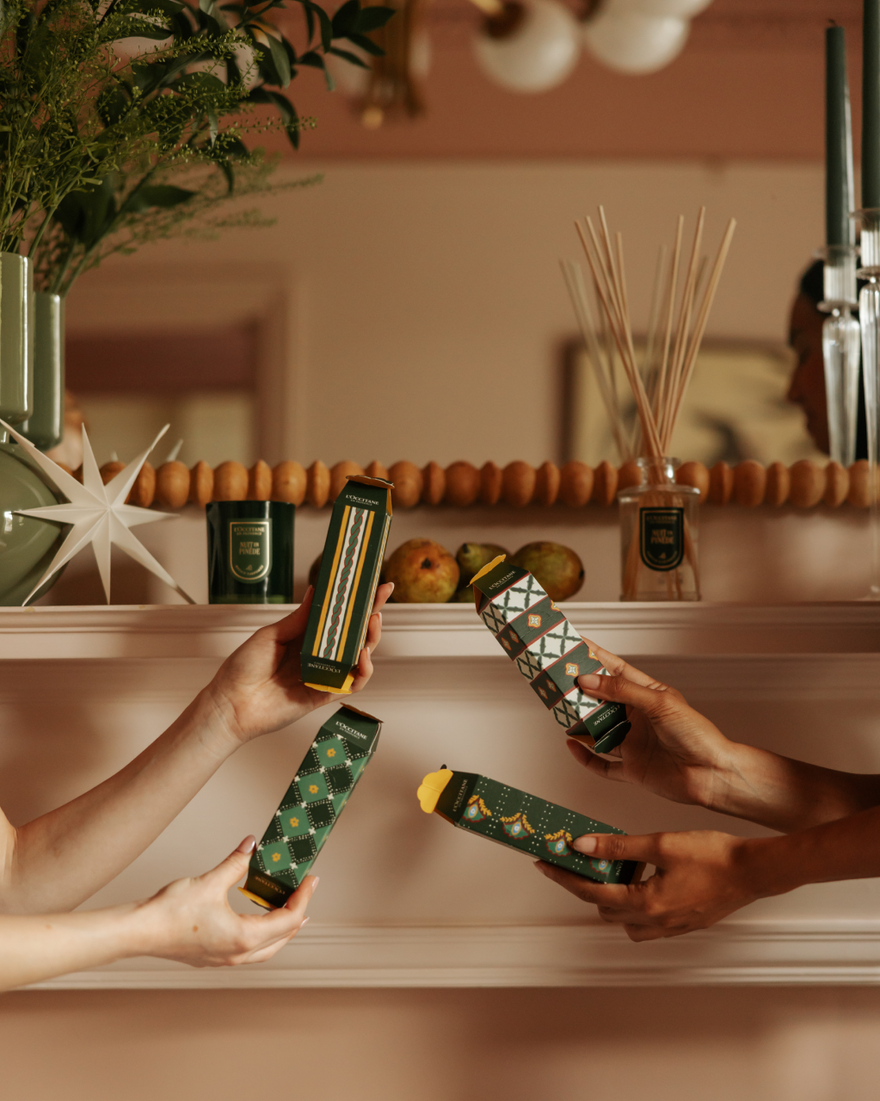 Bildanzeige 6/6 des Produkts 2026 Holiday Surprise Crackers Collection , , RECT